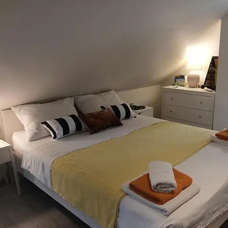 Funky Place, Near Center And Apartment *