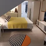 Funky Place, Near Center And * Сплит